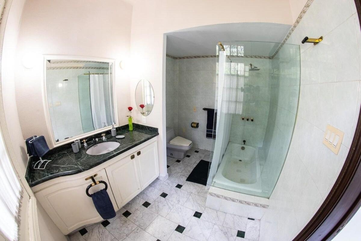 Habitaciones En Excelente Ubicacion Para 8 Personas Mexico City Exterior photo